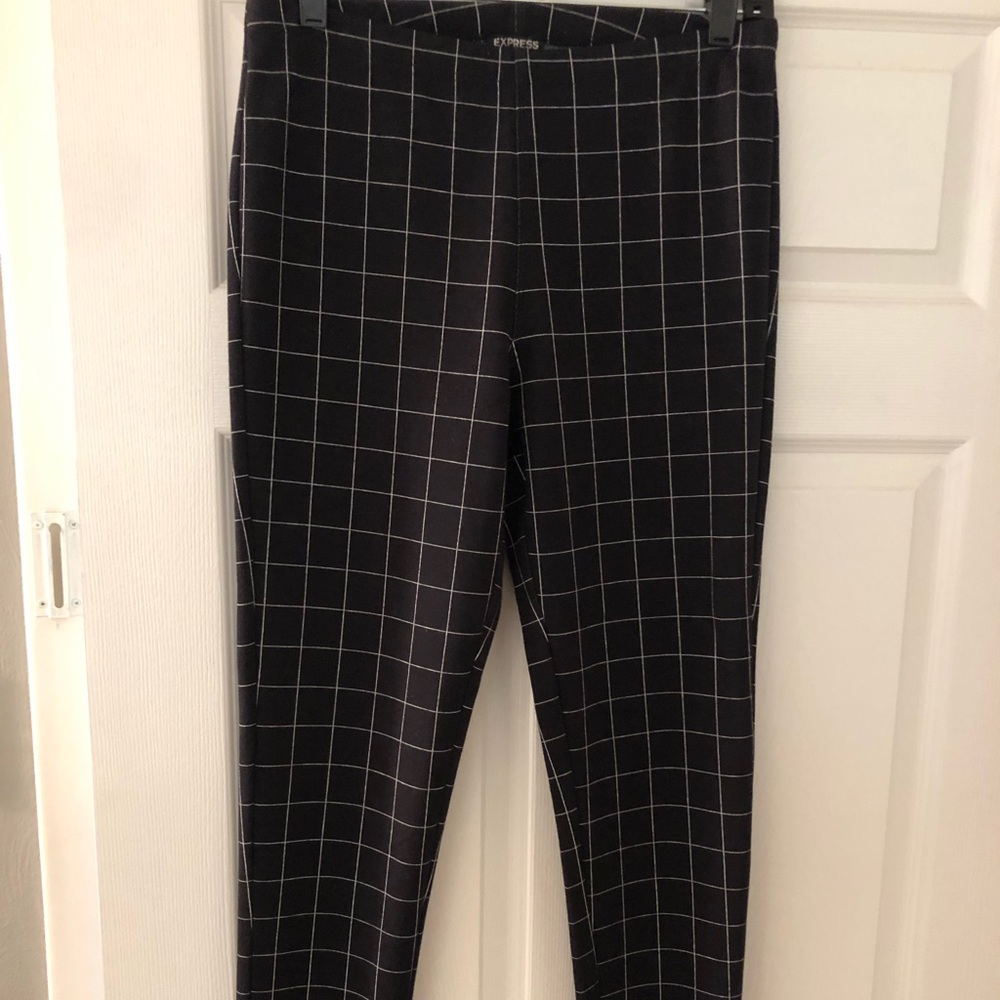 Express dress pants. NWT